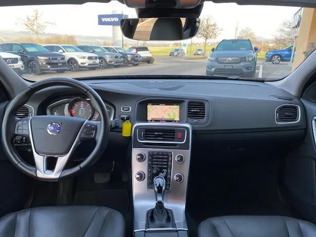 Volvo V60 Cross Country 2.4 D4 Executive AWD S/S