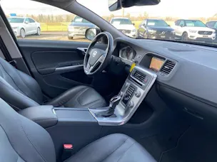 Volvo V60 Cross Country 2.4 D4 Executive AWD S/S