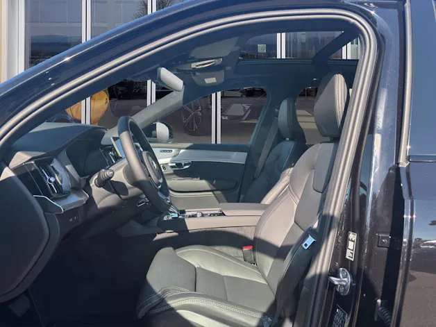 VOLVO XC90 2.0 T8 TE Black Edition eAWD