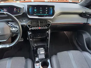 Peugeot 2008 e-GT