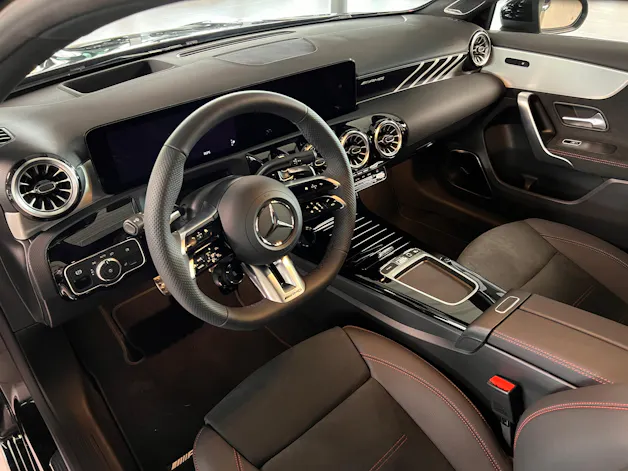 Mercedes-Benz A AMG 45 S 4Matic+ 8G-DCT
