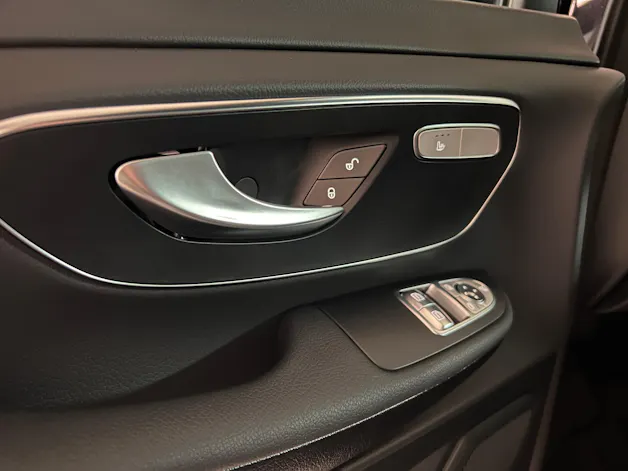 Mercedes-Benz V 250 d lang 4Matic Trend 9G-Tronic