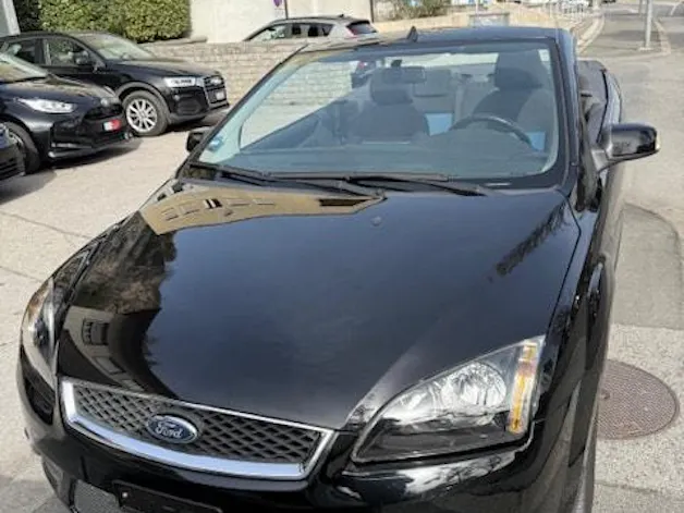 Ford Focus CC 2.0i Titanium