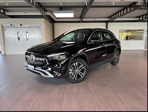 Mercedes-Benz GLA 250 e EQ Star 8G-DCT
