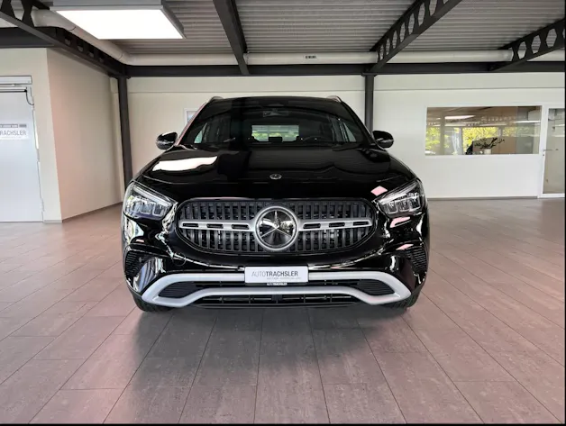 Mercedes-Benz GLA 250 e EQ Star 8G-DCT