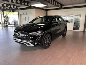 Mercedes-Benz GLA 250 e EQ Star 8G-DCT