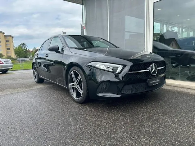 Mercedes-Benz A 180 Progressive 7G-DCT