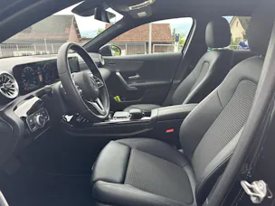 Mercedes-Benz A 180 Progressive 7G-DCT