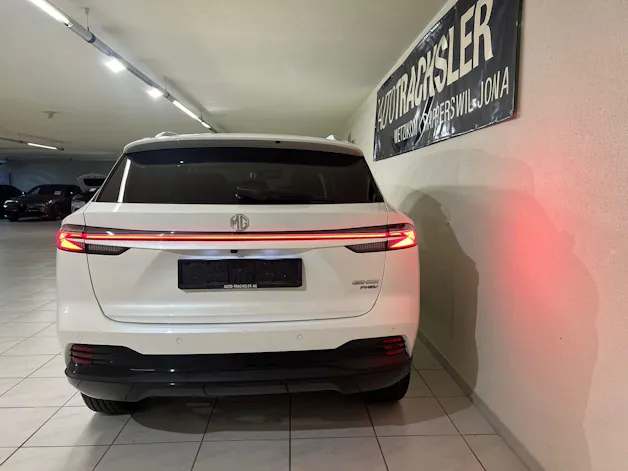 MG HS 1.5 PHEV Luxury