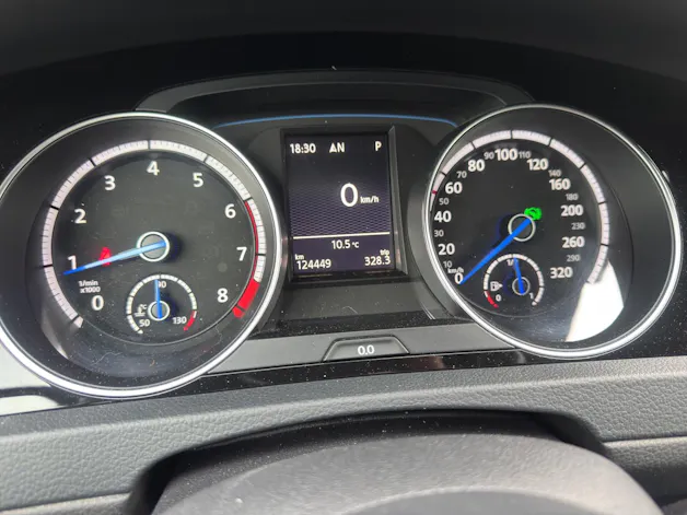 VW Golf 2.0 TSI R 4Motion DSG