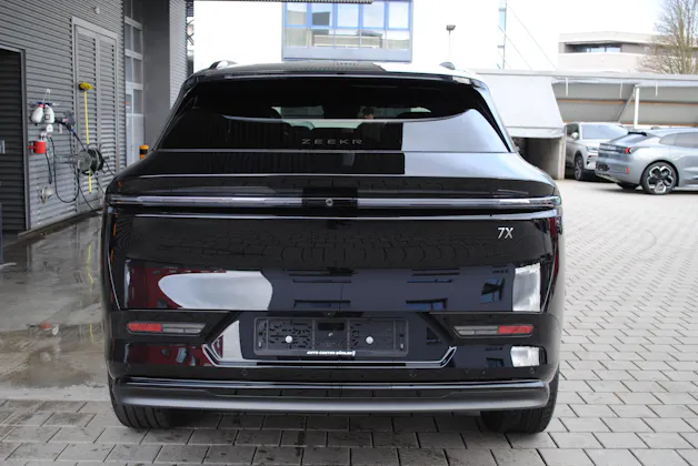ZEEKR 7X 100kWh Privilege AWD inkl. Comfort und Cockpit Paket