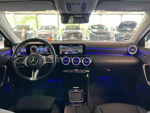 Mercedes-Benz A 200 7G-DCT