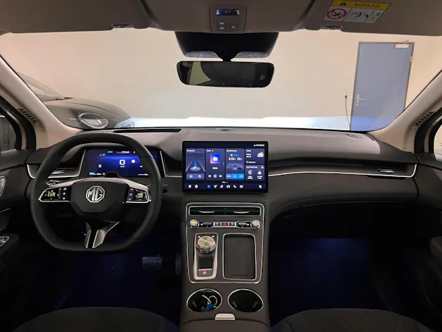 MG S6 EV 77kWh Luxury AWD