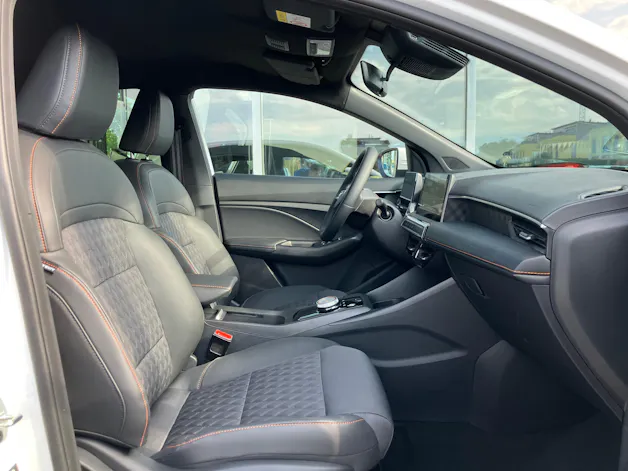 MG 3 1.5 Hybrid Luxury Aut.