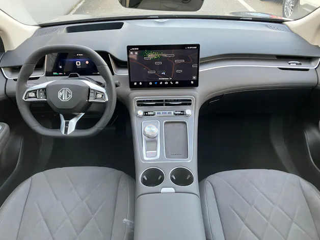 MG S6 EV 77kWh Luxury AWD