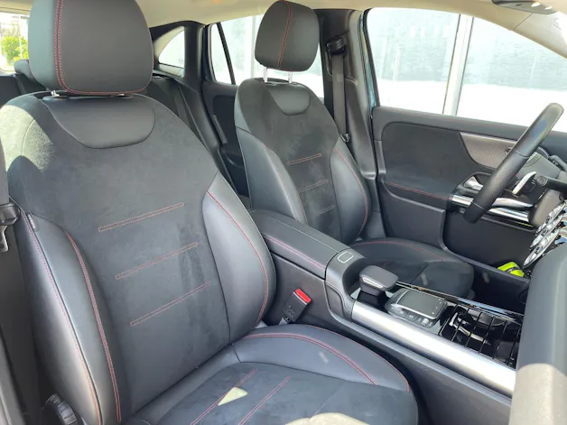Mercedes-Benz EQA 300 AMG Line 4Matic