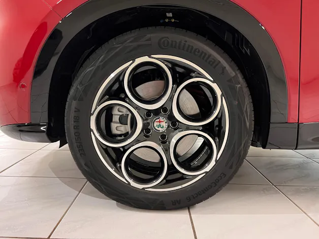 Alfa Romeo Tonale 1.5 48V Hybrid Sprint Pack Sky