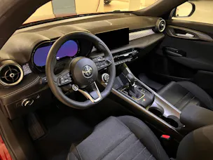 Alfa Romeo Tonale 1.5 48V Hybrid Sprint Pack Sky