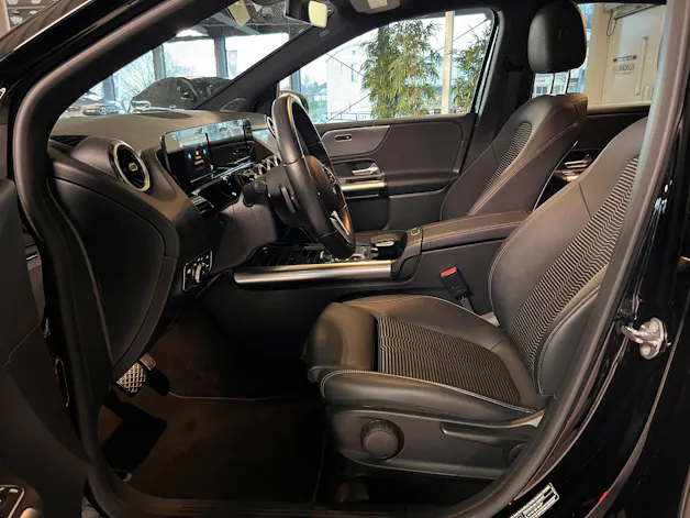 Mercedes-Benz B 200 Night Star 7G-DCT