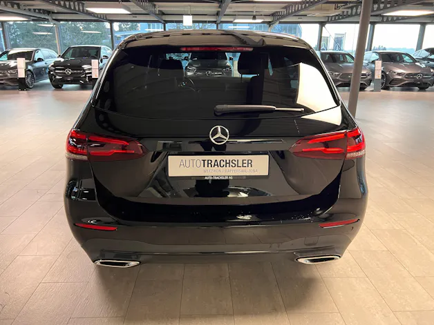 Mercedes-Benz B 200 Night Star 7G-DCT