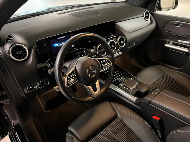 Mercedes-Benz B 200 Night Star 7G-DCT