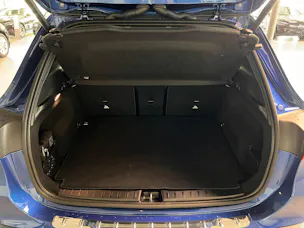 Mercedes-Benz EQA 350 4Matic Swiss Star