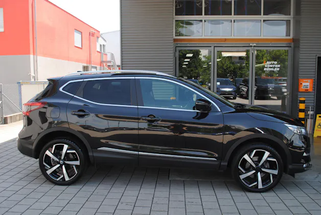 Nissan Qashqai 1.6 DIG-T tekna +