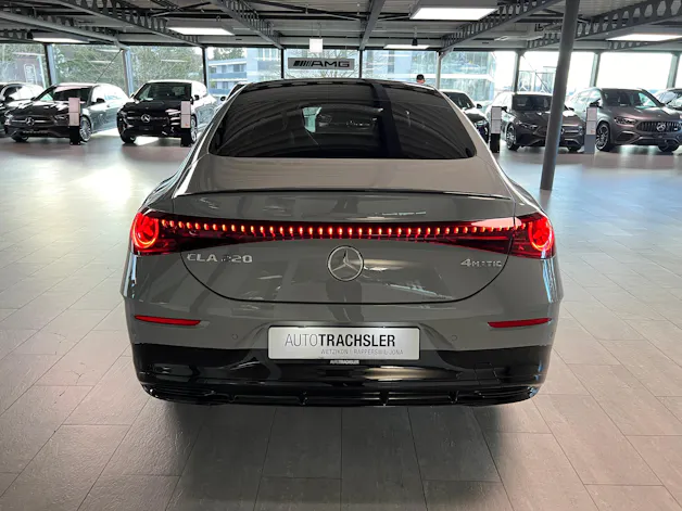 Mercedes-Benz CLA 220 4Matic 8G-DCT