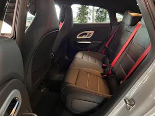 Mercedes-Benz CLA 220 4Matic 8G-DCT