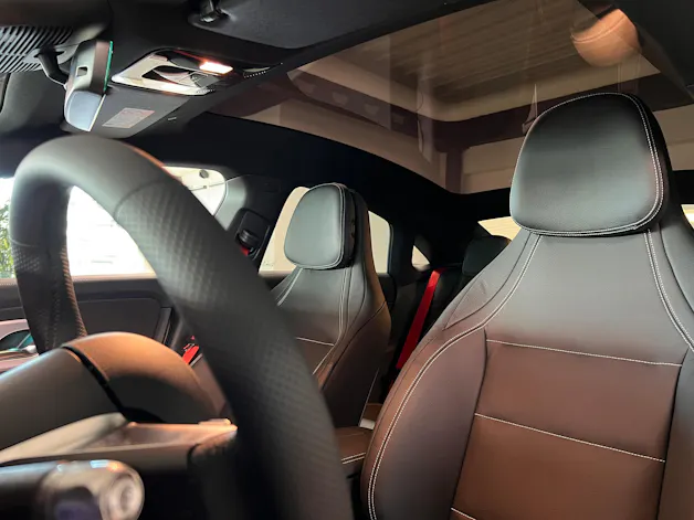 Mercedes-Benz CLA 220 4Matic 8G-DCT