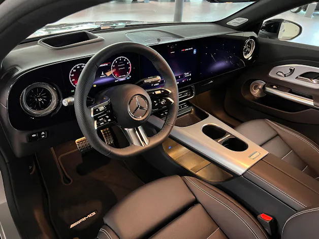 Mercedes-Benz CLA 220 4Matic 8G-DCT