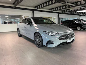 Mercedes-Benz CLA 220 4Matic 8G-DCT