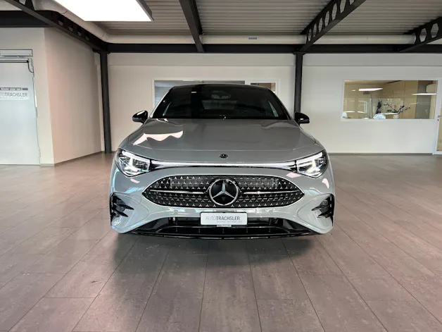 Mercedes-Benz CLA 220 4Matic 8G-DCT