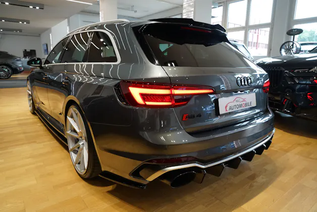 Audi RS4 Avant 2.9 TFSI quattro tiptronic APR Carbon Air Intake