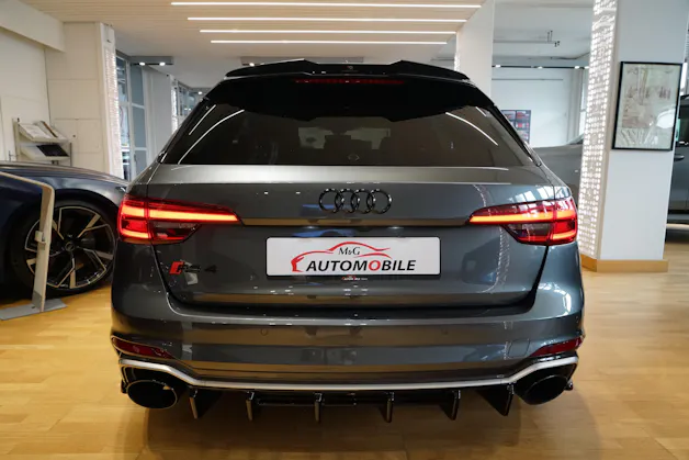 Audi RS4 Avant 2.9 TFSI quattro tiptronic APR Carbon Air Intake