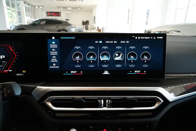 BMW M3 Touring xDrive Competition M Frozen Pure Grey