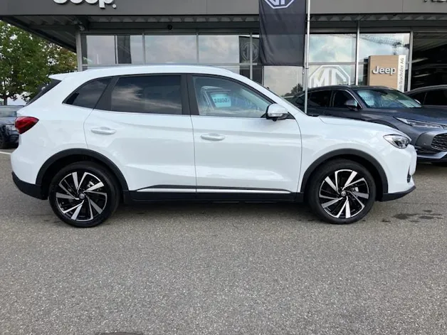MG ZS 1.5 Hybrid+ Luxury