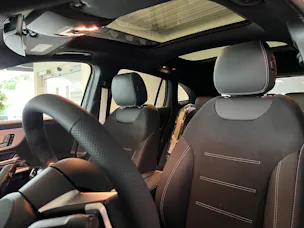 Mercedes-Benz GLA 250 4Matic 8G-DCT Swiss Star