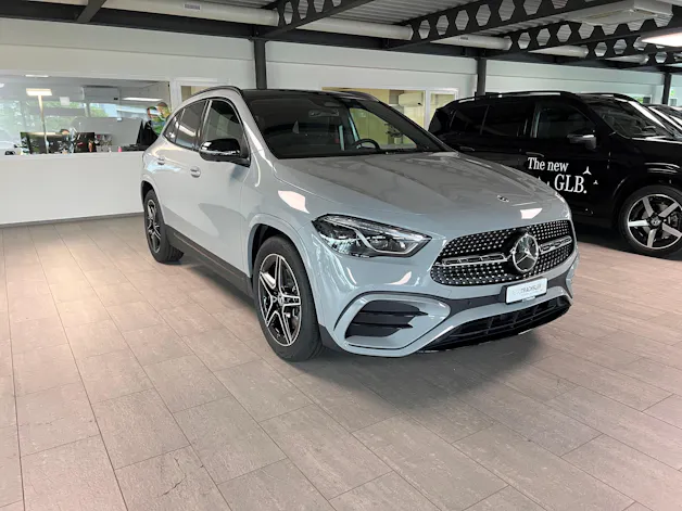 Mercedes-Benz GLA 250 4Matic 8G-DCT Swiss Star