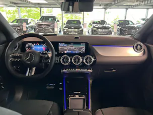 Mercedes-Benz GLA 250 4Matic 8G-DCT Swiss Star