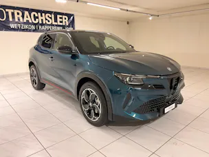 Alfa Romeo Junior 1.2 48V Hybrid Q4