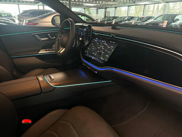 Mercedes-Benz E 220 d 4Matic 9G-Tronic