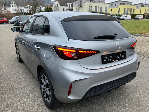 MG 3 1.5 Hybrid Luxury Aut.