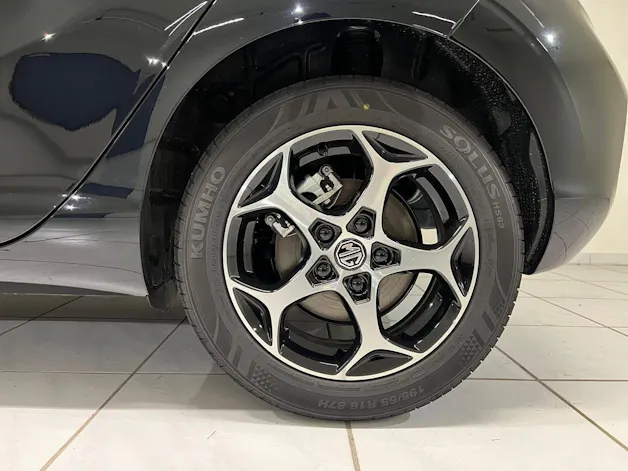 MG 3 1.5 Hybrid Luxury Aut.