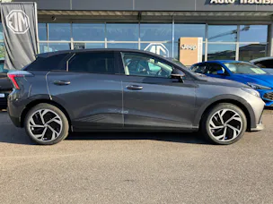 MG 4 EV 64kWh Premium Facelift