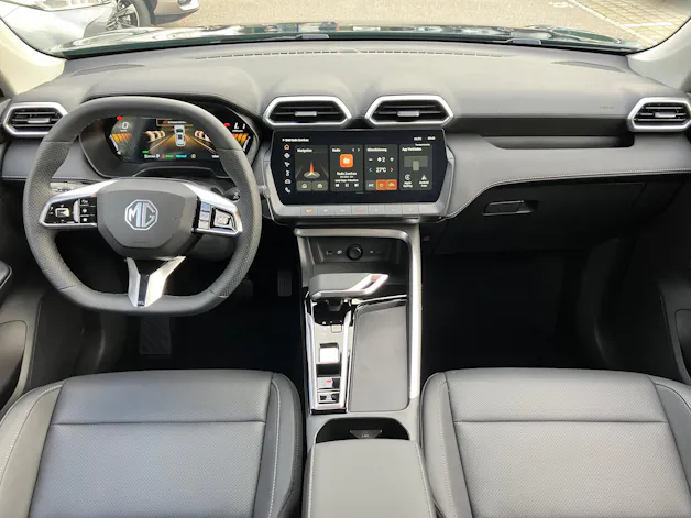 MG ZS 1.5 Hybrid+ Luxury
