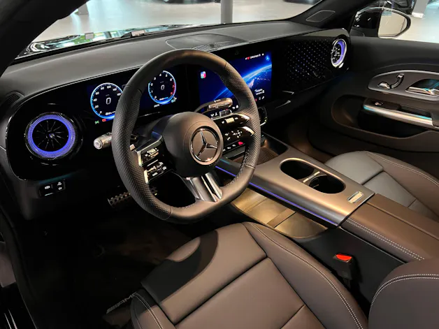 Mercedes-Benz CLA 200 8G-DCT 4Matic