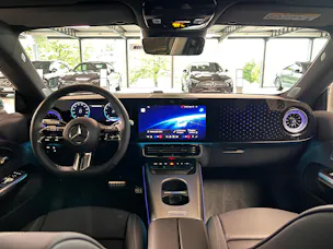 Mercedes-Benz CLA 200 8G-DCT 4Matic