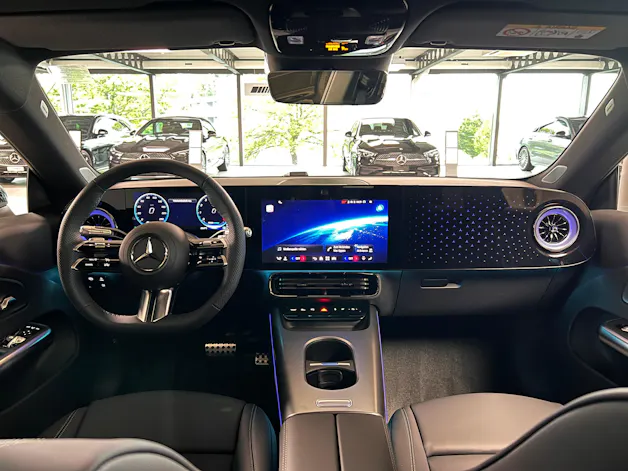 Mercedes-Benz CLA 200 8G-DCT 4Matic