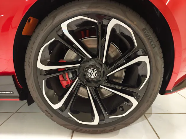 MG Cyberster 77kWh 4WD